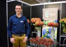 Martijn Sijben van Sijben Hydrangea stond op de beurs met doorkleurende Hortensia's.